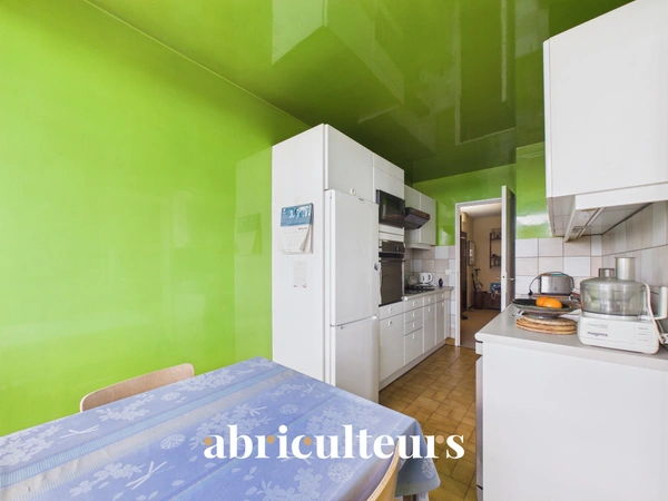Magnifique panorama en dernier étage appartement T5 de 99m² en vente à Garches (92380)