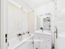 COLOMBES<span></span>APPARTEMENT FAMILIAL<span></span>4 Pièces<span></span>80 m²<span></span>balcon