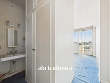 Luminosité et Calme – 4 Pièces de 89 m² à Rénover au Dernier Étage – Levallois / Paris 17ᵉ