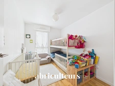 Appartement familial 5 pièces<span></span>85 m²<span></span>Balcon<span></span>Parking double<span></span>Rueil-Malmaison