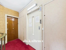 BOULOGNE BILLANCOURT - STUDIO  AVEC GRANDES TERRASSES ET VUE TOUR EIFFEL - 24 M² - 260 000€