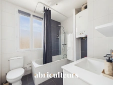 Charmant appartement  lumineux<span></span>50,7 m²<span></span>2 pièces<span></span>Courbevoie