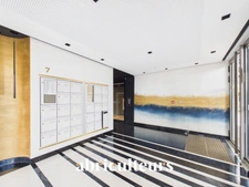 Appartement familial 5 pièces<span></span>85 m²<span></span>Balcon<span></span>Parking double<span></span>Rueil-Malmaison