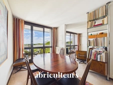Magnifique panorama en dernier étage appartement T5 de 99m² en vente à Garches (92380)