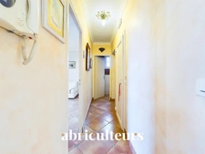 MAISON 6 PIECES - 4 CHAMBRES – MARINES – 475 000€