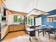 Superbe Propriété Familiale de charme de 310 m² avec piscine et magnifique jardin arboré – Yerres (91)