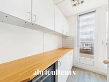 Magnifique Vue TOUR EIFFEL - Studio - 24 M² - 245 000€ - Boulogne-Billancourt
