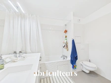 Appartement familial 5 pièces<span></span>85 m²<span></span>Balcon<span></span>Parking double<span></span>Rueil-Malmaison