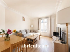 Charmant appartement  lumineux<span></span>50,7 m²<span></span>2 pièces<span></span>Courbevoie