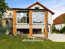 Élégante Meulière des Années 30 – Quartier Calme à Palaiseau