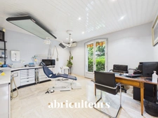 Superbe Propriété Familiale de charme de 310 m² avec piscine et magnifique jardin arboré – Yerres (91)