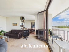 Magnifique panorama en dernier étage appartement T5 de 99m² en vente à Garches (92380)