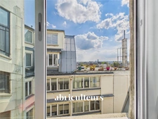 PARIS 10<span></span>RARE<span></span>APPARTEMENT ESPRIT ATELIER DE 118 M2