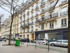 PARIS 11 (FOLIE MERICOURT)<span></span>STUDIO<span></span>15 M²<span></span>182 400€