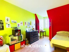 MAISON 6 PIECES - 4 CHAMBRES – MARINES – 475 000€