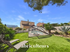 Maison familiale lumineuse avec vue Cap Canaille, dans résidence sécurisée<span></span>CASSIS<span></span>895 000€