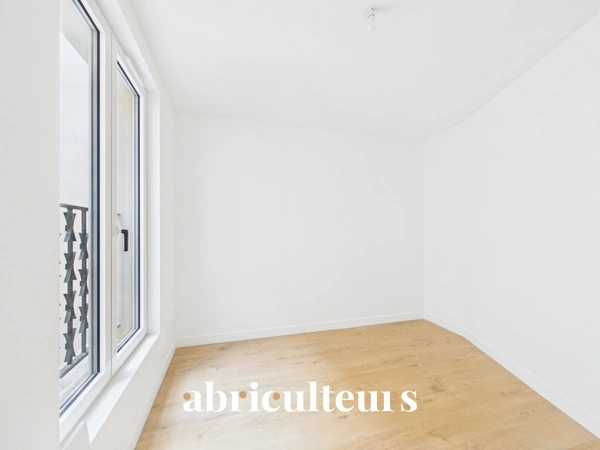 Bel appartement rénové et lumineux dans un quartier recherché du 18ème arrondissement
