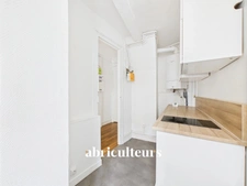 Appartement lumineux 5e étage, 34,21 m² Carrez, au cœur de Paris 18e
