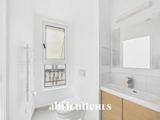 Bel appartement rénové et lumineux dans un quartier recherché du 18ème arrondissement