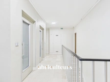 Luminosité et Calme – 4 Pièces de 89 m² à Rénover au Dernier Étage – Levallois / Paris 17ᵉ