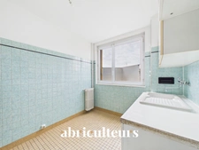 Excellent potentiel pour ce 3 pièces plein sud en vente à Montreuil (93100)