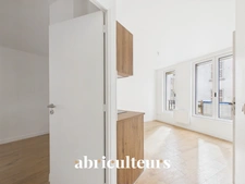 Bel appartement rénové et lumineux dans un quartier recherché du 18ème arrondissement