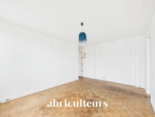 Excellent potentiel pour ce 3 pièces plein sud en vente à Montreuil (93100)