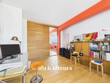 PARIS 10<span></span>RARE<span></span>APPARTEMENT ESPRIT ATELIER DE 118 M2