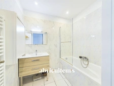 Très bel appartement de 52m2<span></span>Quartier très recherché<span></span>Rue très calme<span></span>Rue Emile Raynaud 93100 Montreuil