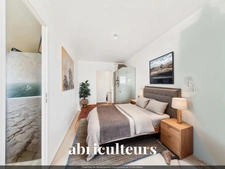 Appartement avec balcon dans immeuble récent à Bois-Colombes