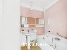 Excellent potentiel pour ce 3 pièces plein sud en vente à Montreuil (93100)