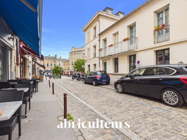 Triplex de charme rare<span></span>Quartier Notre-Dame<span></span>Versailles