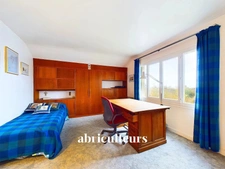 Maison<span></span>6 pièces<span></span>4 <span></span>chambres<span></span>MARLY-LE-ROI/LES OMBRAGES