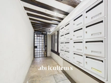 PARIS 6 (SAINT-GERMAIN-DES-PRES) - STUDIO - 21 M² - 350 000€