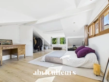 Maison Lumineuse et calme avec Jardin à Rueil-Malmaison