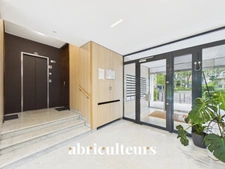 Location meublée<span></span>Bel appartement T2 de 36,75m² Lumineux avec Balcon au Dernier Étage à Boulogne-Billancourt 92100