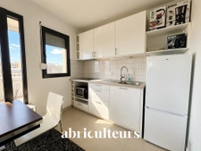 Location meublée<span></span>Bel appartement T2 de 36,75m² Lumineux avec Balcon au Dernier Étage à Boulogne-Billancourt 92100