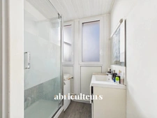 BOULOGNE BILLANCOURT - STUDIO  AVEC GRANDES TERRASSES ET VUE TOUR EIFFEL - 24 M² - 260 000€