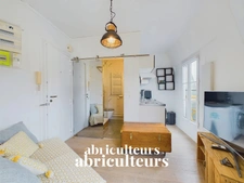 PARIS /LES OLYMPIADES- APPARTEMENT - 2 PIECES -  21 M2