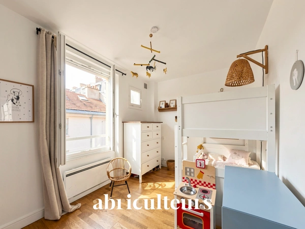 Triplex de charme rare<span></span>Quartier Notre-Dame<span></span>Versailles