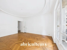 Superbe appartement lumineux de 99m2 dans le quartier prestigieux de la Plaine Monceau