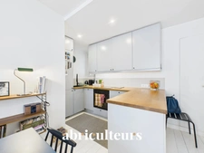 PARIS 18<span></span>Bel appartement de 58m2<span></span>549 000€