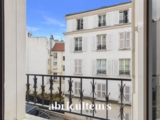Charmant Appartement T2 rénové avec prestations de qualité dans le 18ème arrondissement