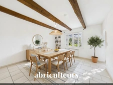 Authentique - Mas Provençal - 350m² - Cheval-Blanc