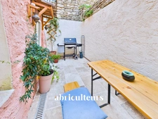 Charmante maison de village rénovée<span></span>56 m²<span></span>BONNIEUX