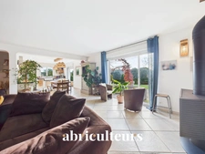 Vue exceptionnelle<span></span> Villa <span></span>170m²<span></span>Lourmarin / Puyvert