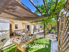 PROPRIÉTÉ DE CHARME AVEC 2 GÎTES 4 étoiles<span></span>AUPS<span></span> AUX PORTES DU VERDON