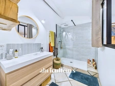 Charmante maison de village rénovée<span></span>56 m²<span></span>BONNIEUX