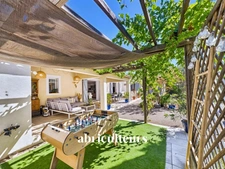 PROPRIÉTÉ DE CHARME AVEC 2 GÎTES 4 étoiles - AUPS -  AUX PORTES DU VERDON