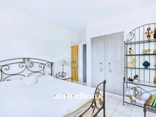 ÉLÉGANTE - VILLA RÉNOVÉE - LUBERON -CHEVAL BLANC